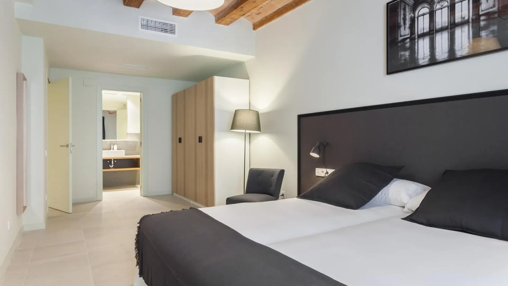 Caterina House Port Vell Apartment Barcelona 0*,