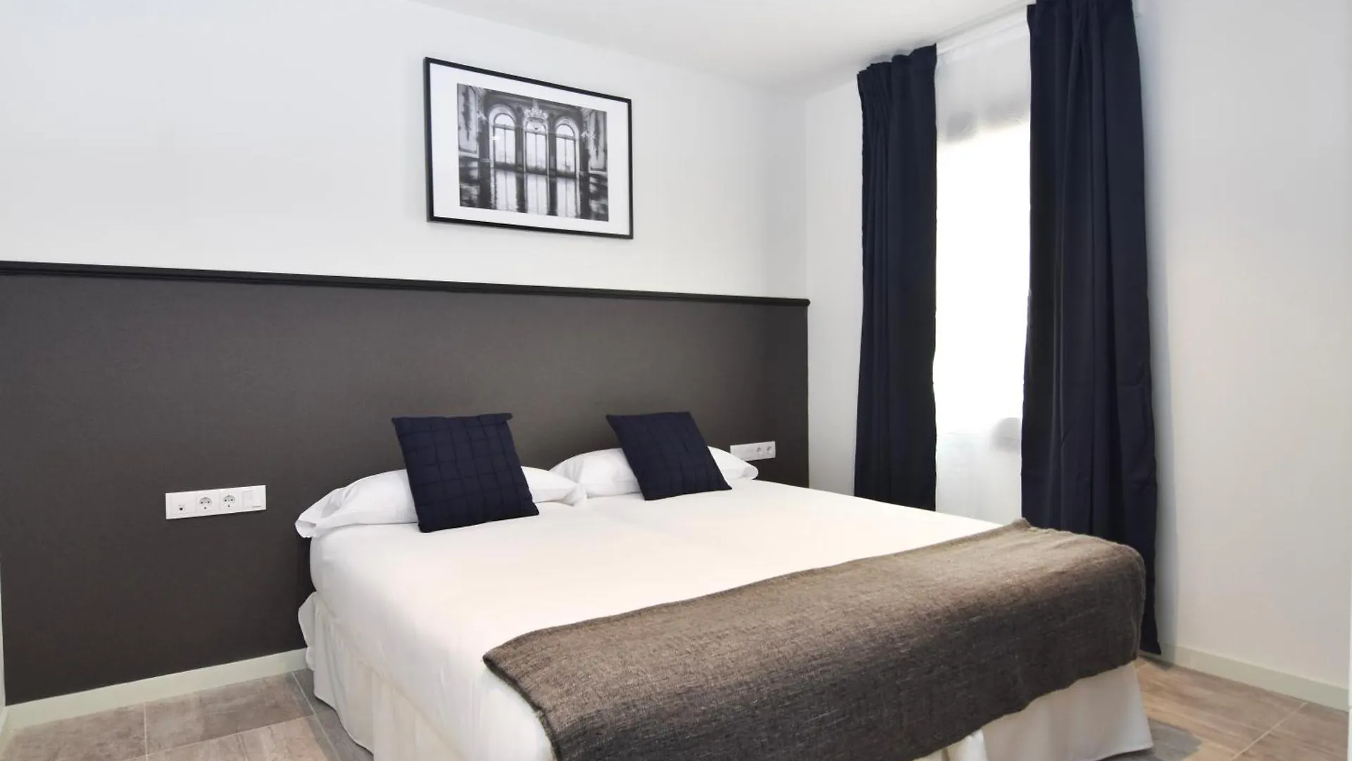 Caterina House Port Vell Apartment Barcelona 0*,